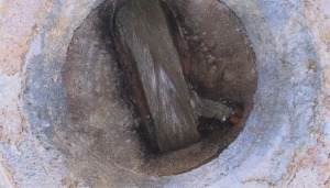Before manhole rehab