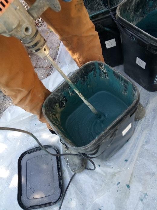 Manhole Rehabilitation – Spraying Mortartec Cladliner - Epoxytec
